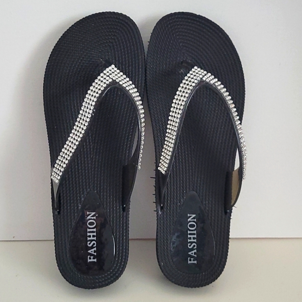 Rhinestone black flip flops NEW